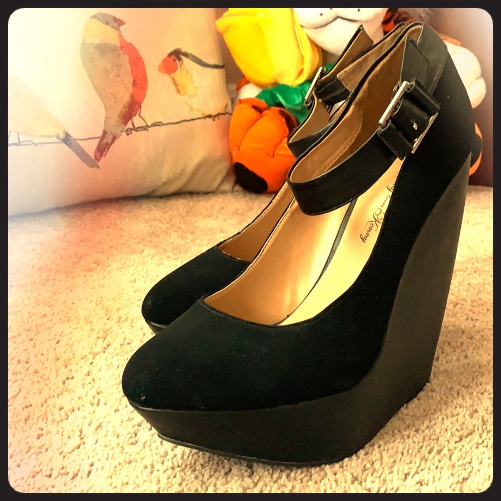 Black Leather Suede 6" Wedge Heels